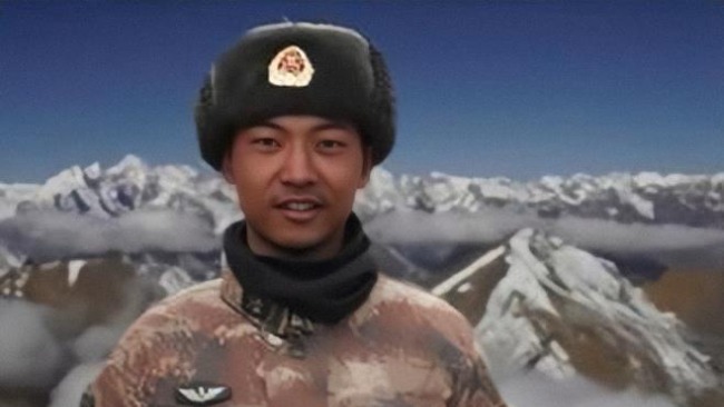 戍边烈士王焯冉被评为全国敬业奉献道德模范其母发声