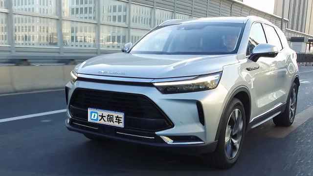 北汽x7重配置轻调校这是自主品牌的魔咒