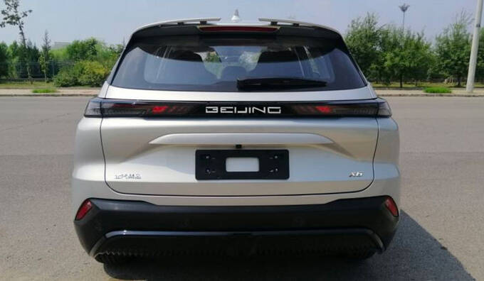 BEIJING X6全新SUV实拍 配华为鸿蒙-预计9万起-图2