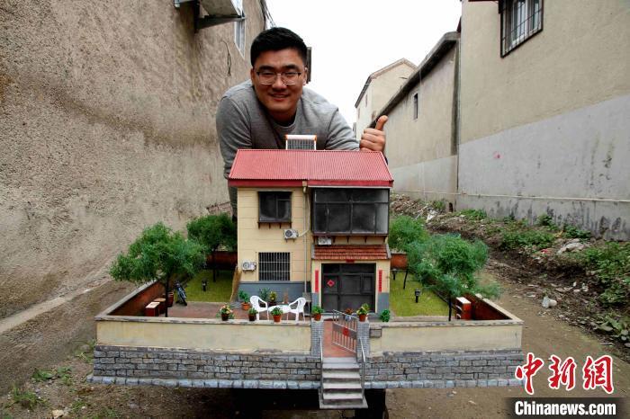 80后山东小伙10年复刻近400座老院落在微缩世界留住记忆