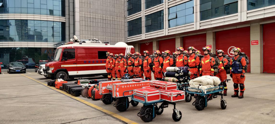 西安市消防救援支队特勤一站抢险救灾当先锋竭诚为民铸忠诚