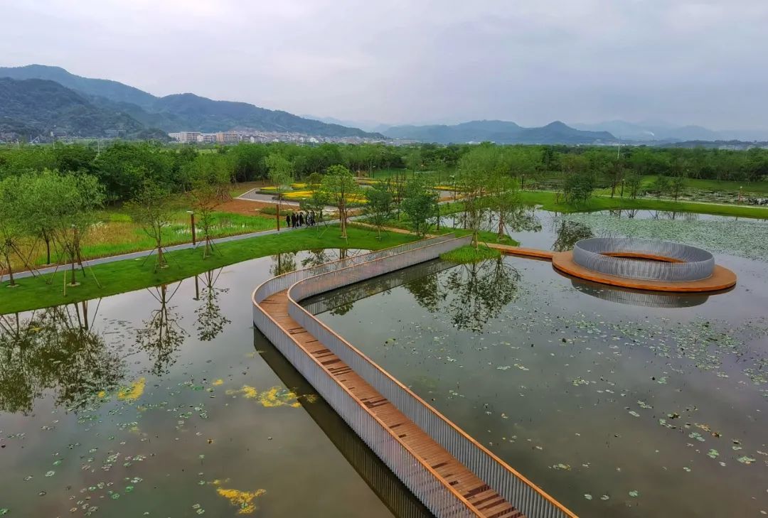 鉴洋湖城市湿地公园首启区未来,鉴洋湖城市湿地公园将是一个以山水