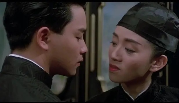 “如花”与“十二少”成为了华语电影史上的经典银幕情侣。    视频截图