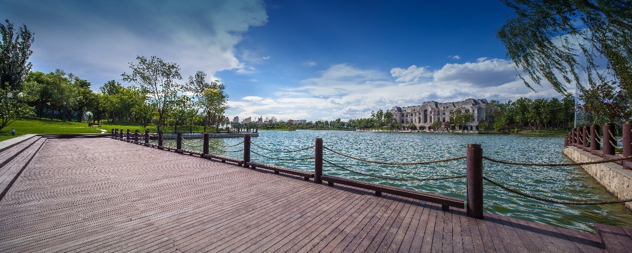 城市湖居水漾人生