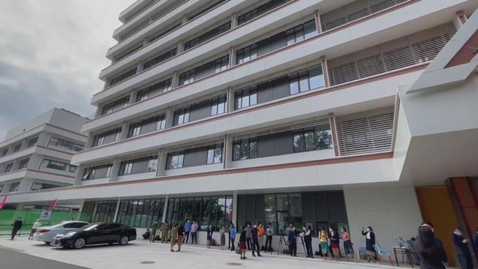 中国援老挝玛霍索综合医院项目一期工程移交仪式举行