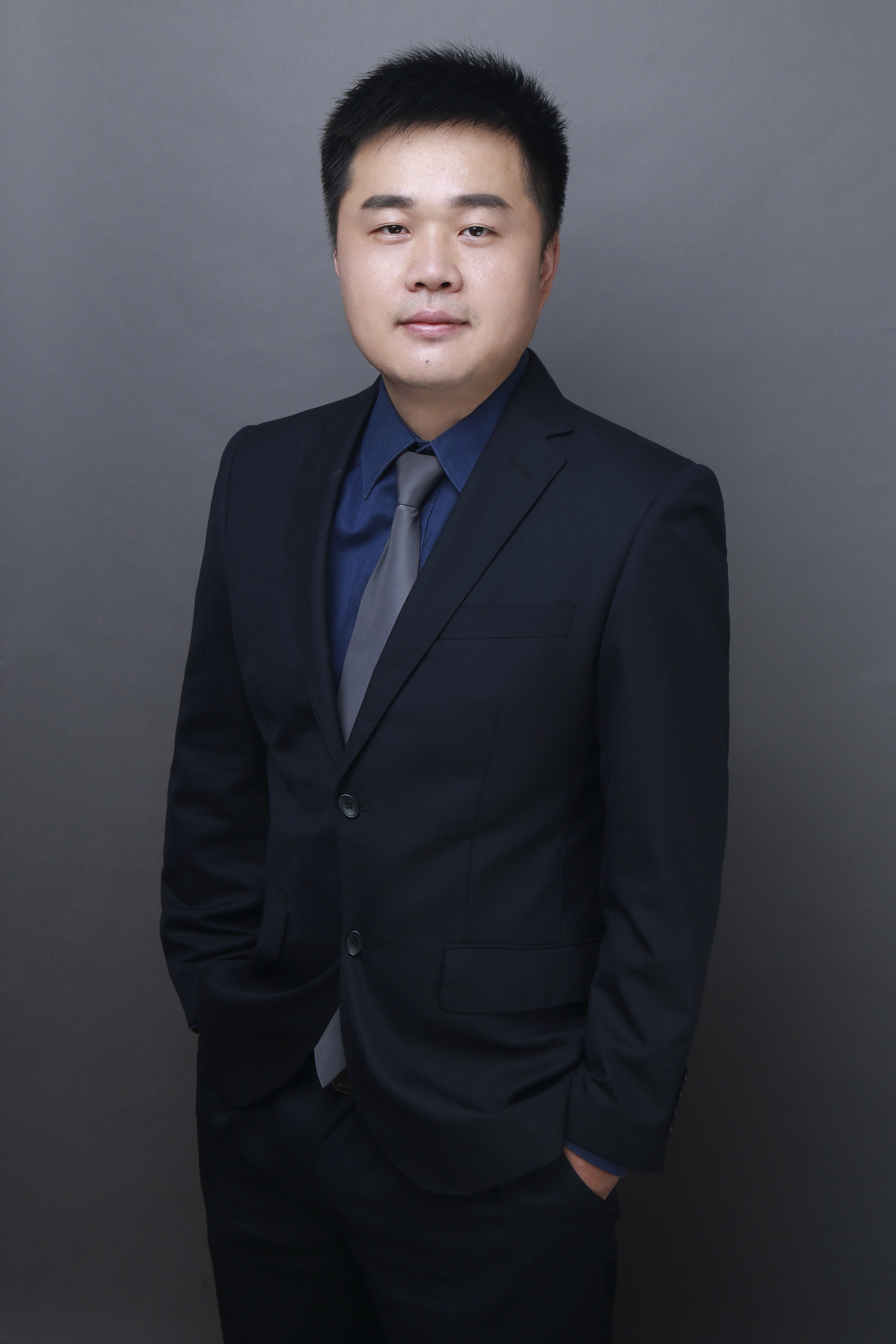 潭商百杰之黄罡助力中国科教兴国战略长期践行者