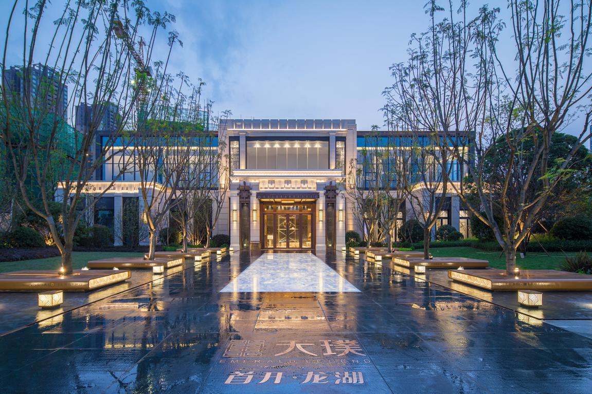 天字血统匠筑新北芯龙湖天字系高端作品迭代而来