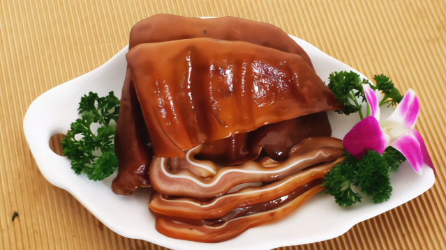 别再出去买卤猪耳了2分钟教你在家做干净卫生无添加