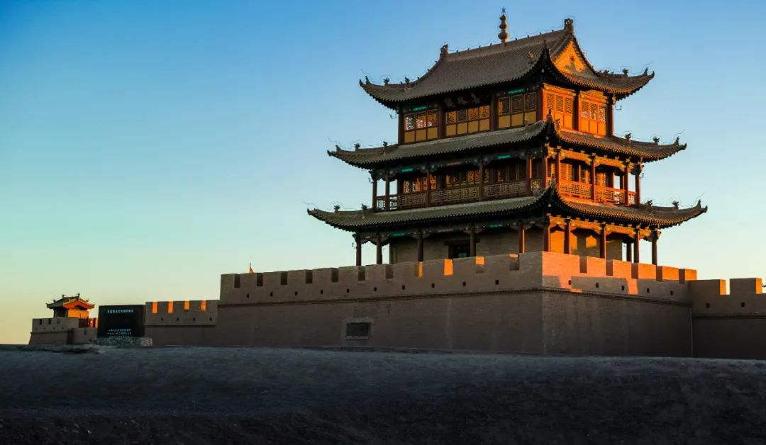 边陲锁钥 戈壁明珠：它，就是嘉峪关！