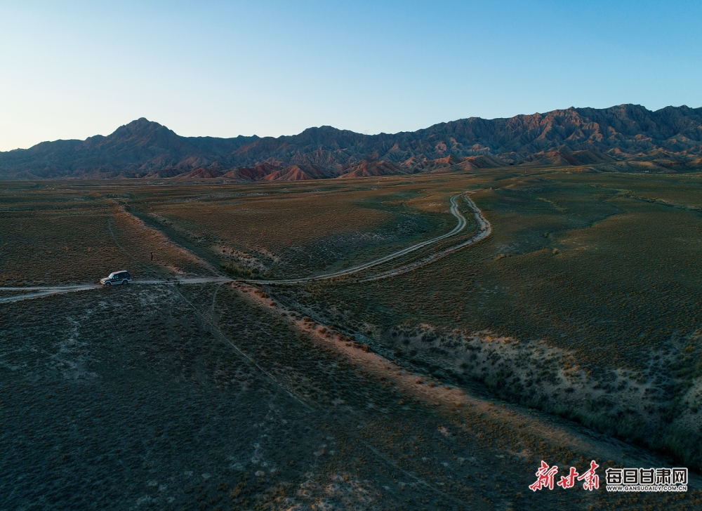 一座露天长城博物馆，从历史烟云中走来