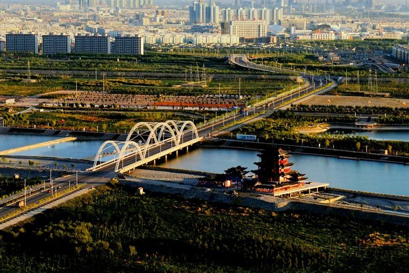 边陲锁钥 戈壁明珠：它，就是嘉峪关！