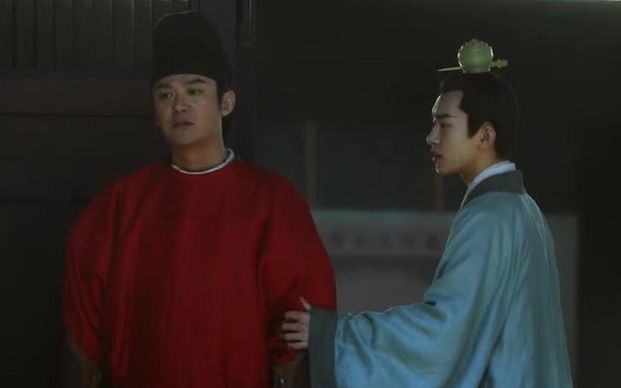 《长安十二时辰》里，芦芳生合作易烊千玺。