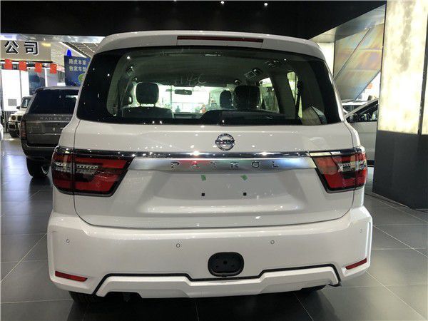 21款尼桑途乐40丐版天津港包牌包税价