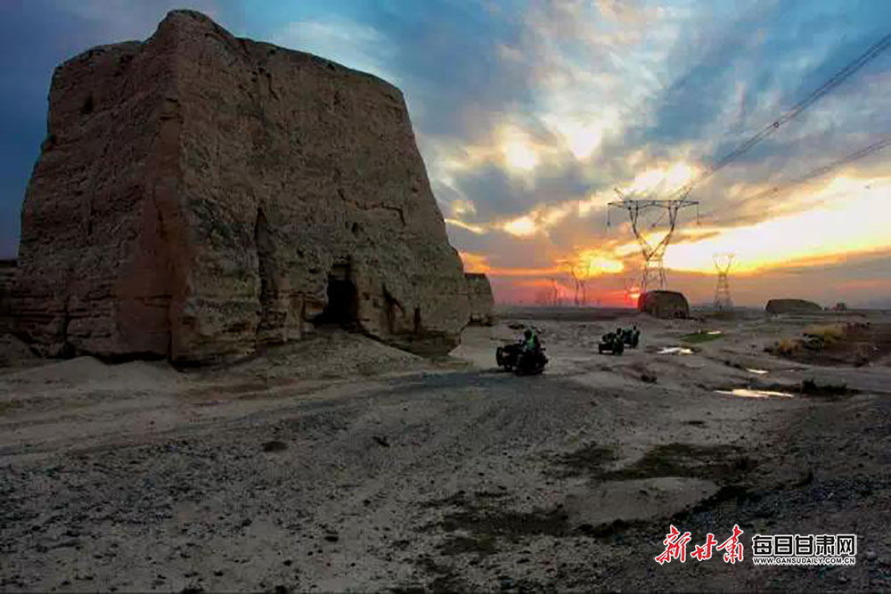 一座露天长城博物馆，从历史烟云中走来