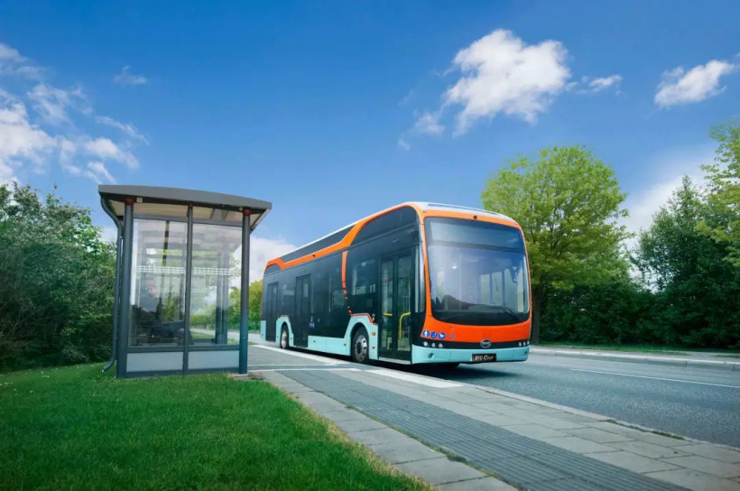▲ 比亚迪全新一代 12 米纯电动巴士
