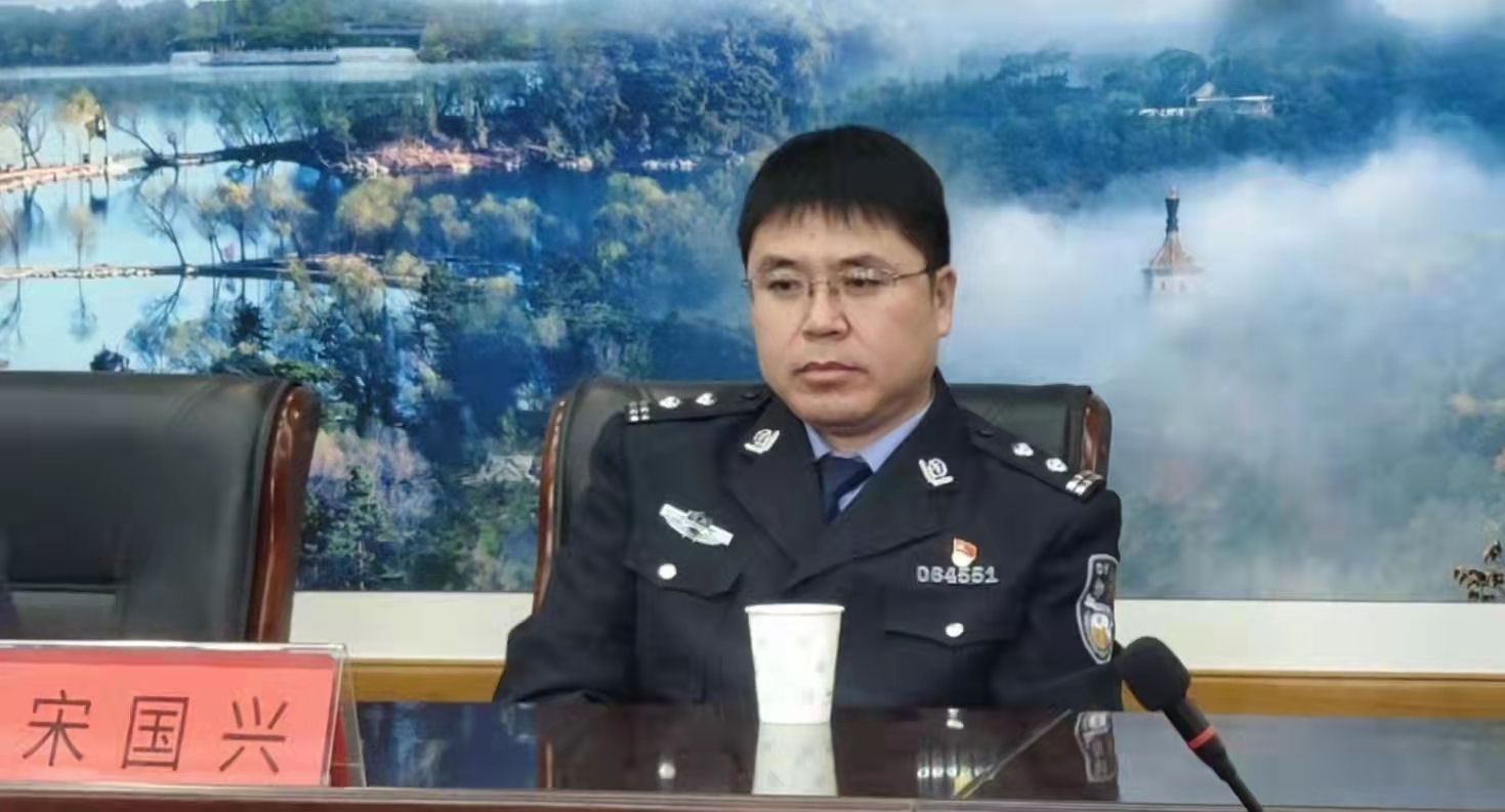 捍卫人民群众利益的一把利剑——记承德市公安局双桥分局牛圈子沟派出所所长宋国兴