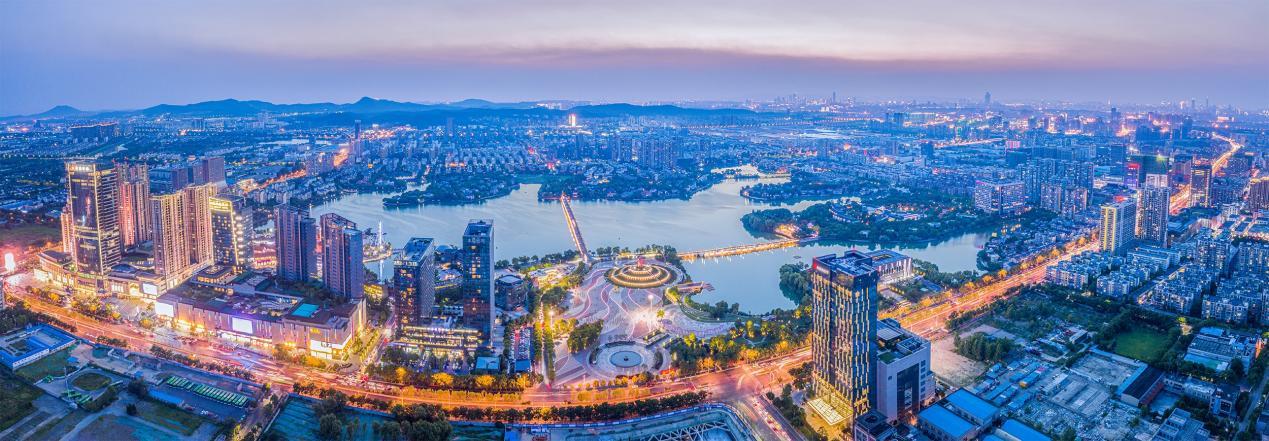 南京江宁百家湖地区夜景