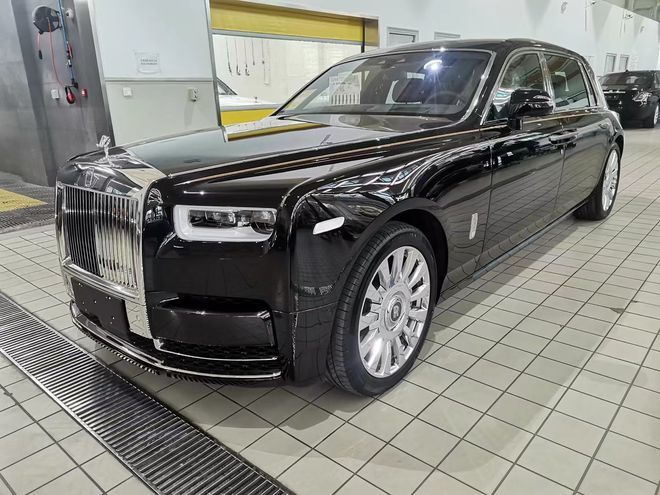 21新款劳斯莱斯幻影加长版特价优惠