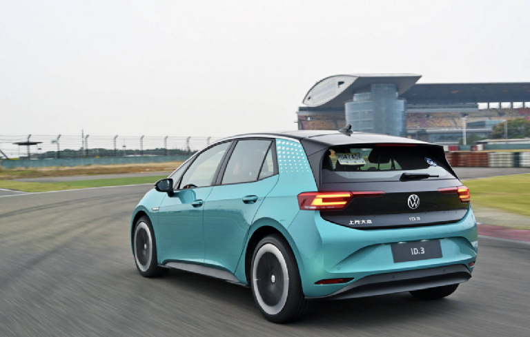 试驾上汽大众id3后驱车才有这样的灵动感觉