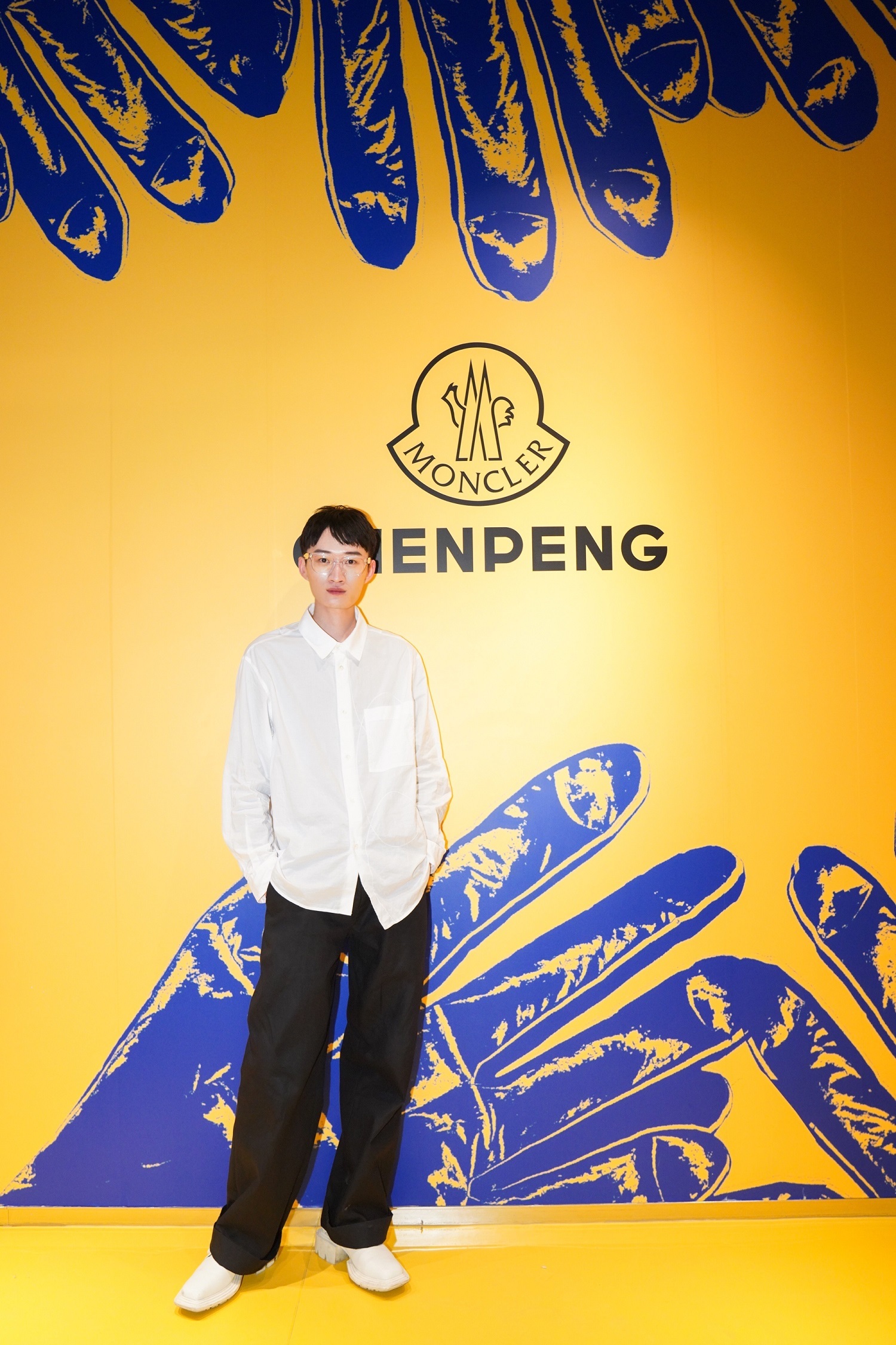 盟可睐MONCLER携手陈鹏推出UPCYCLING再造项目，经典焕新，对话可持续时尚