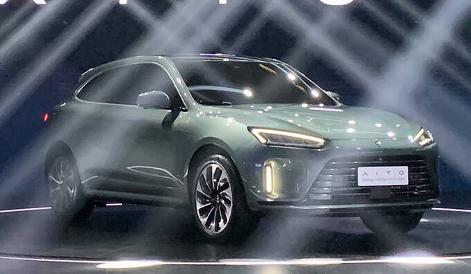 塞力斯发布全新品牌 首款车型亮相 搭载增程动力-图1