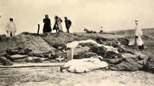 1910东北大瘟疫：鼠疫来源不明，医生伍连德冒险做解剖