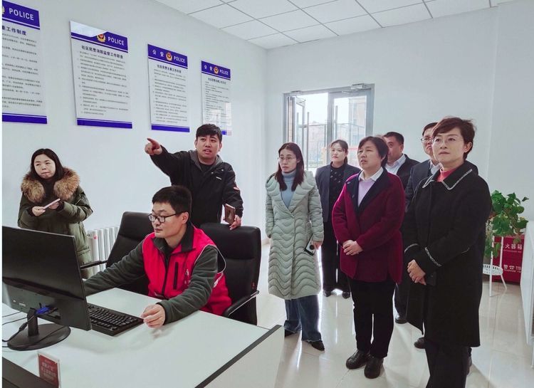 温暖人社志愿服务活动。