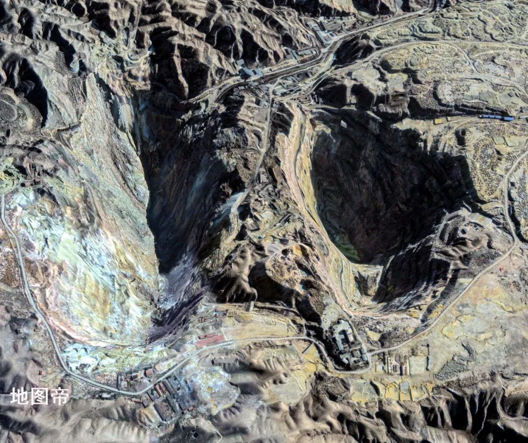 白银露天矿遗址 图片来源：地图帝。