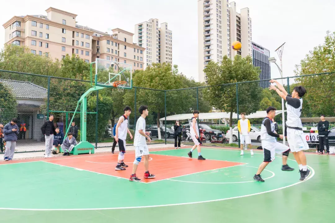 平湖新埭举办美丽城镇三人篮球赛