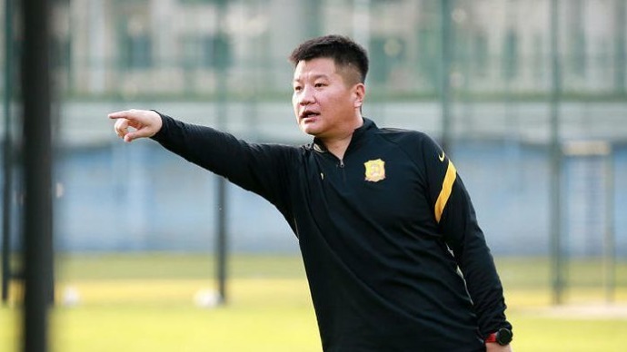 <em>李</em><em>金</em><em>羽</em>接任武汉队主帅，媒体人：下任国足主帅出炉