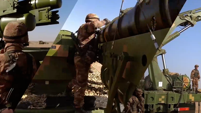 发现即摧毁！解放军多型防空武器实弹射击震撼来袭