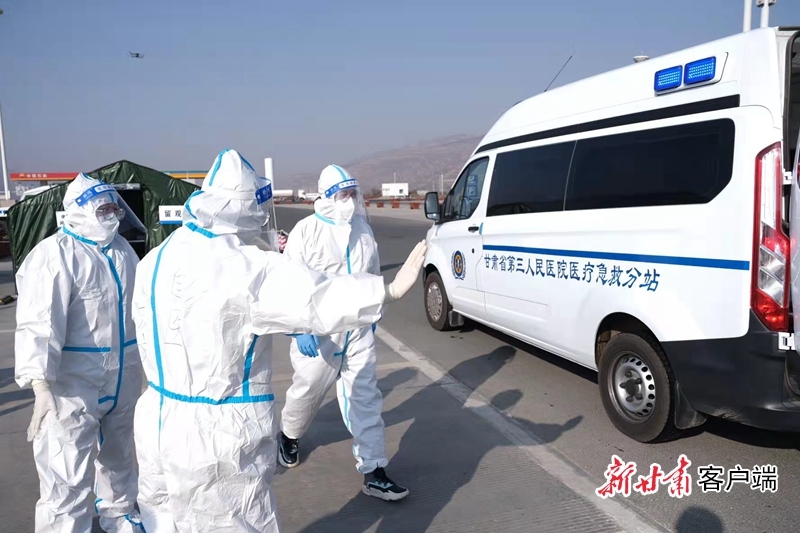 医护人员联动 新甘肃&middot;甘肃日报记者 刘健 摄