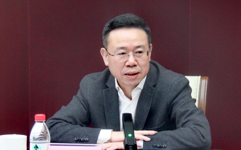 巴南区委书记何友生深化校地合作创新推动巴南区与学院合作成为校地