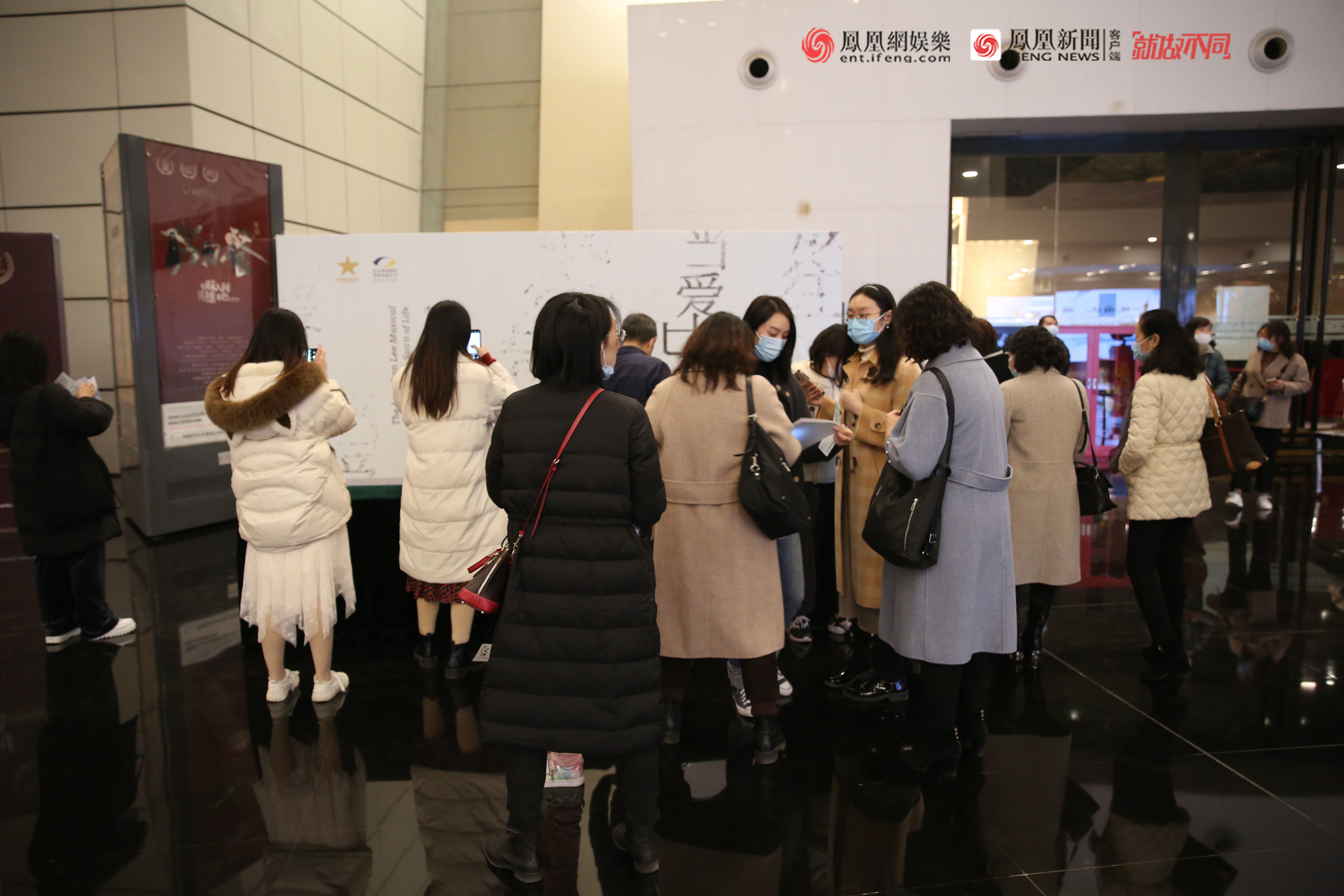 带最爱的人来看音乐剧 《当爱已成往事》武汉第二场感动继续