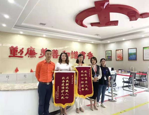 漳河新区：以党建工作为核心 切实加强关坡社区党委建设