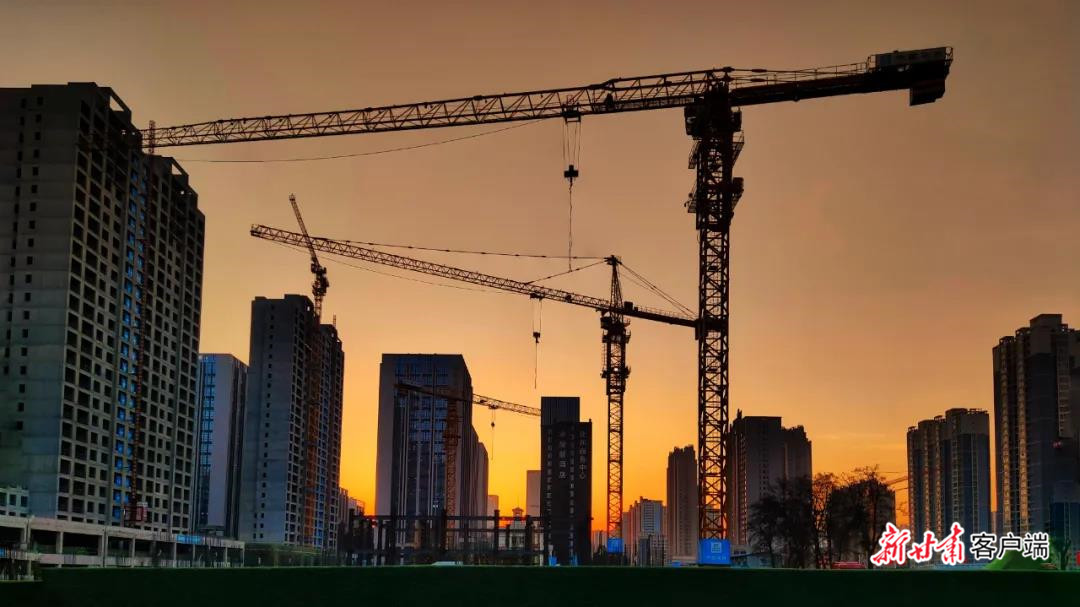 七里河区将积极引导产业结构向高端化、智能化、绿色化升级