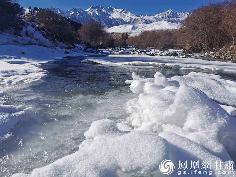 张掖境内祁连雪山冰川 张掖市委宣传部供图