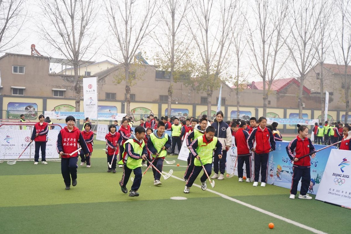 2021中国银行河北省分行“冰雪进校园”走进邯郸临漳县实验学校