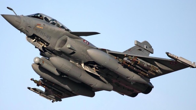 法国拿下阿联酋超170亿欧元军购大单 包括80架阵风战机