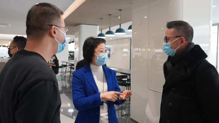 高新区党工委书记管委会主任黄利琴更严更紧更实坚决打赢疫情防控战