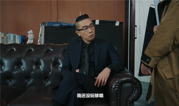 支持微信语音播报!华为首款鸿蒙智能眼镜曝光:6款镜框感受下