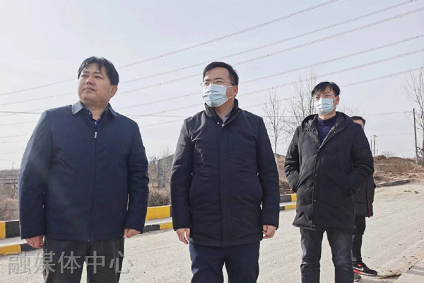 12月17日,咸阳市三原县副县长周华庆带领政府办,水利局等部门负责同志