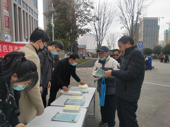 西安市生态环境局灞桥分局开展主题宣传活动