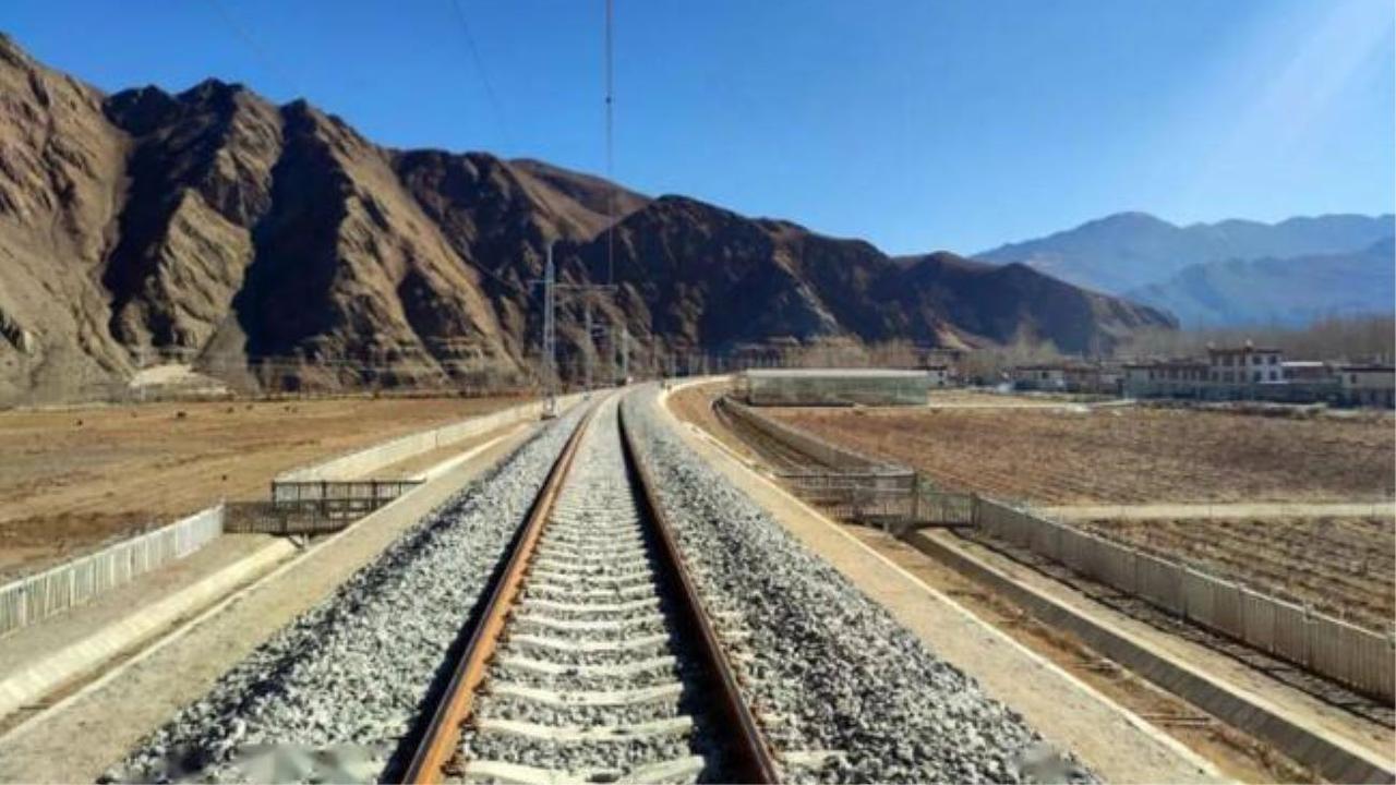 简直人类工程奇迹，川藏铁路施工难度堪比登天，中国怎么做到的？