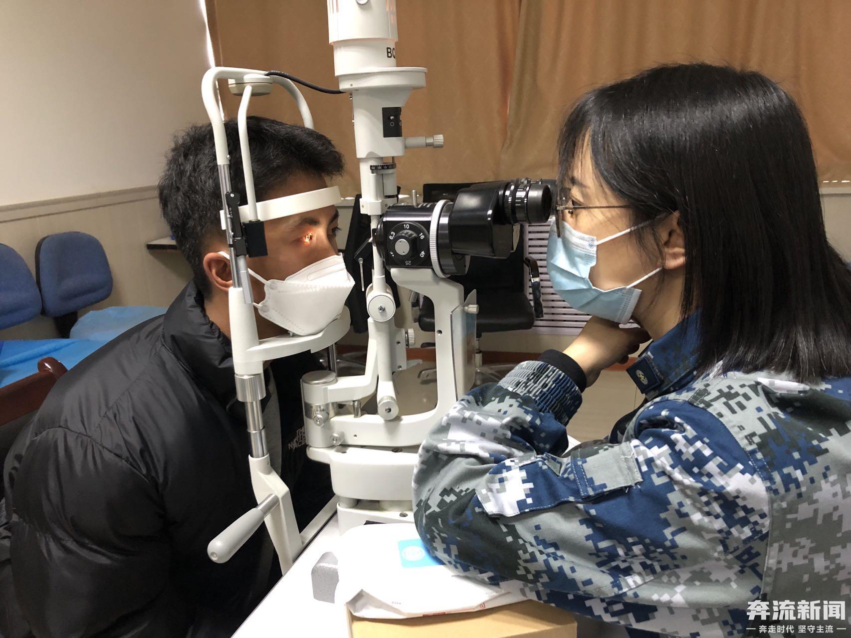 直击空军招飞复选检测：逐梦蓝天 "小飞侠"要过百余关
