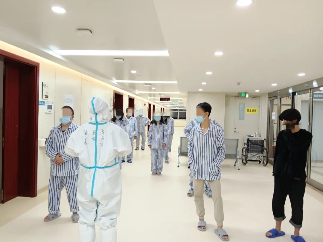 岂曰无衣，与子同裳！致敬甘肃省医抗疫逆行者