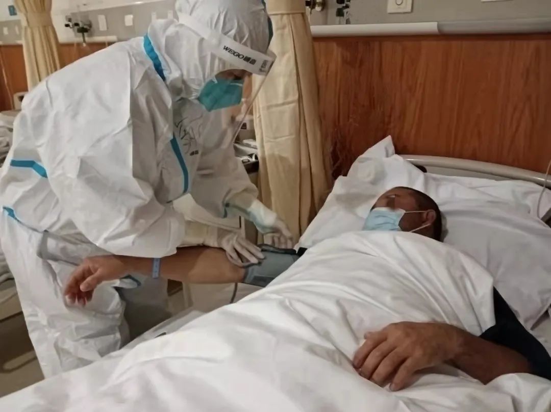 岂曰无衣，与子同裳！致敬甘肃省医抗疫逆行者