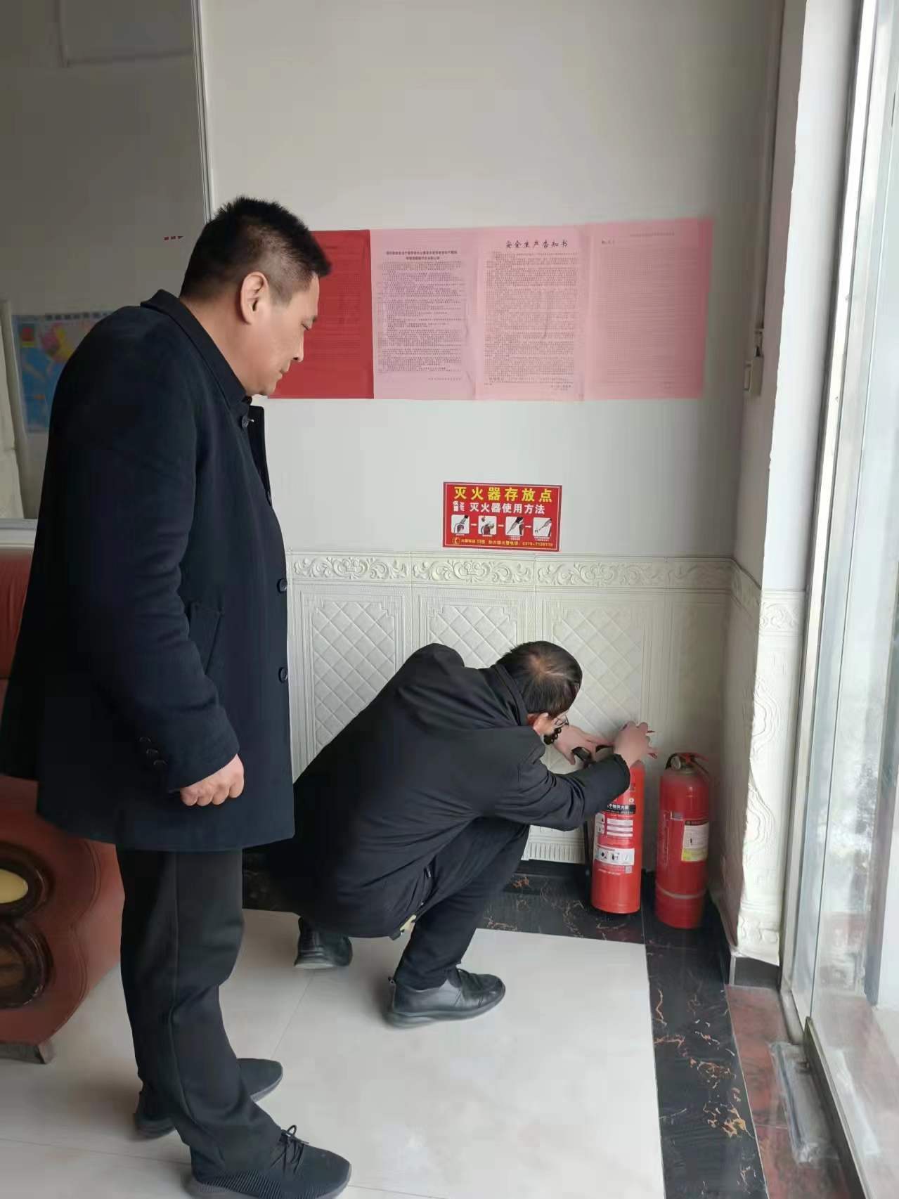 孙六镇开展九小场所隐患排查回头看整治活动