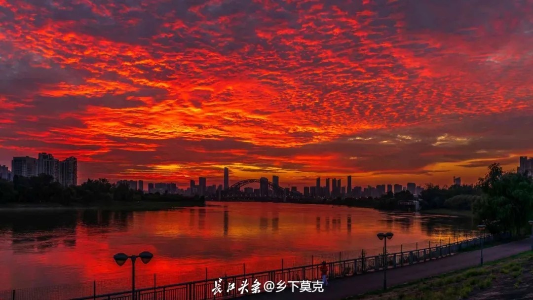 点击查看高清原图