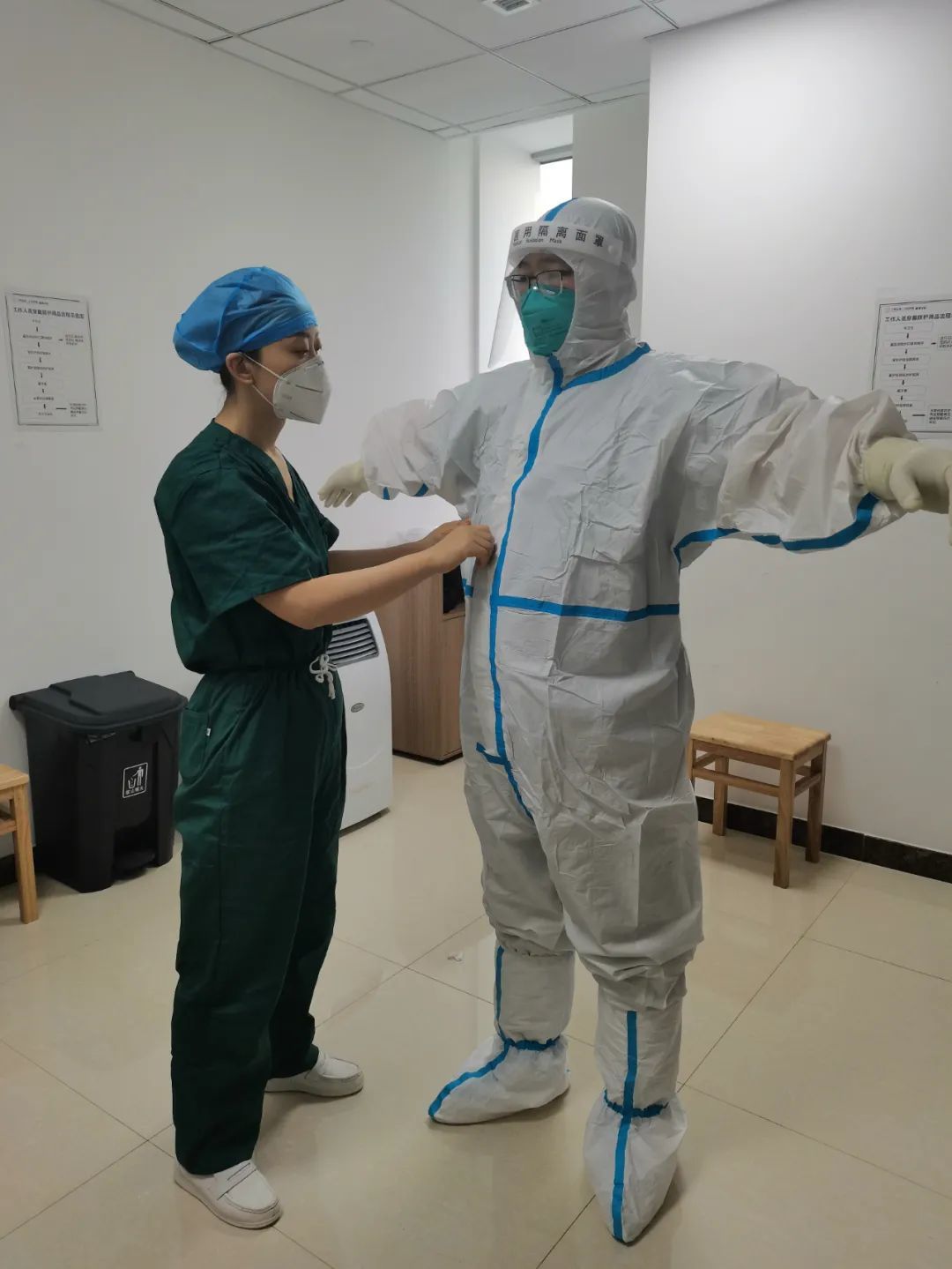 岂曰无衣，与子同裳！致敬甘肃省医抗疫逆行者